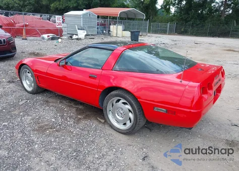 1996 Chevrolet Corvette из США, поврежденный, VIN 1G1YY22P6T5105868